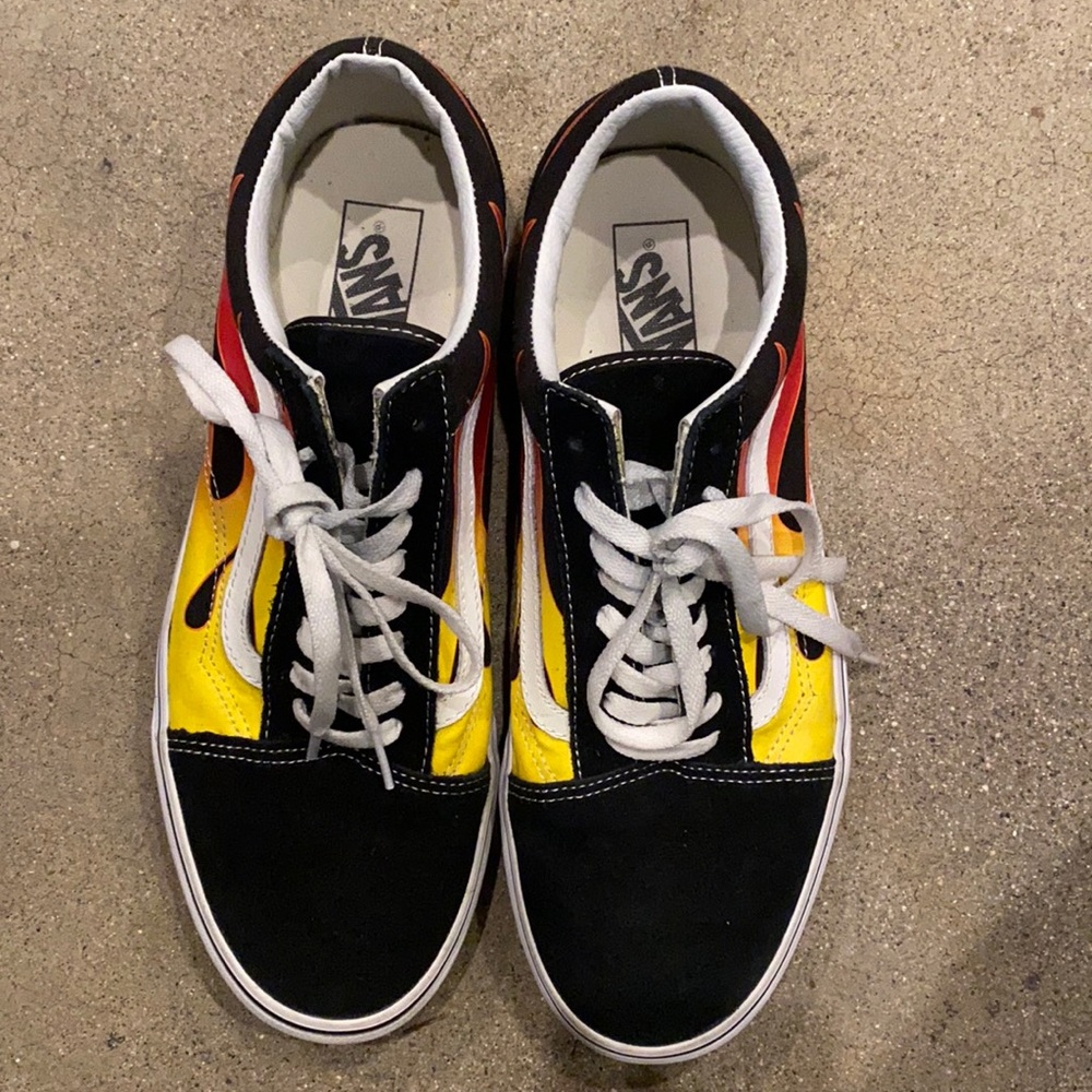 Vans sneaker- very good condition